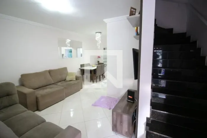 Casa à Venda - Vila Yara, 3 Quartos, 170 m2