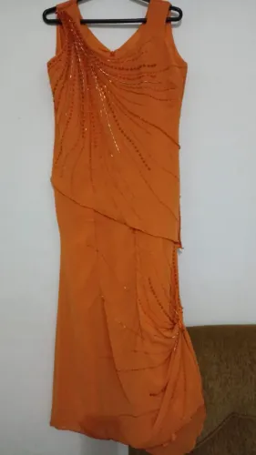 Vestido longo de festa 
