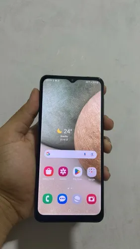 samsung A12