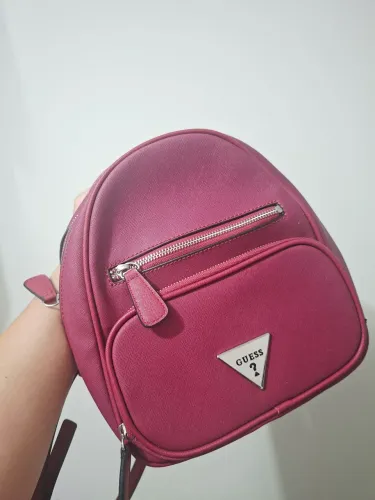Mochila Guess