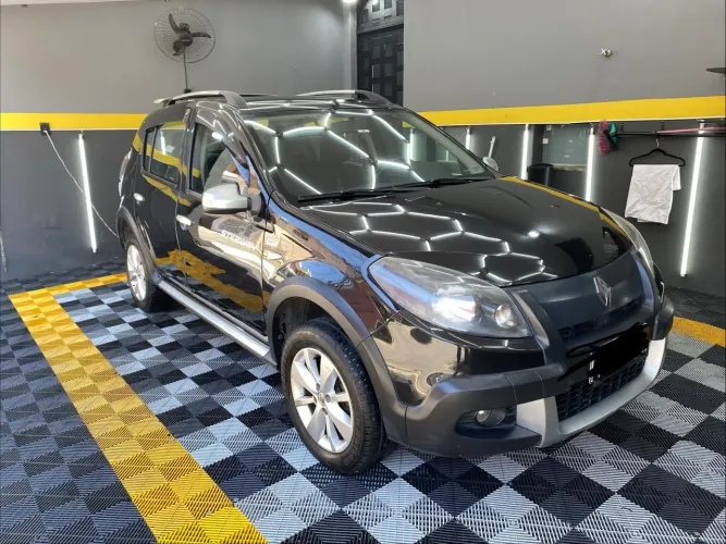 Renault Sandero Stepway Hi-power 1.6 8V 5P 2013