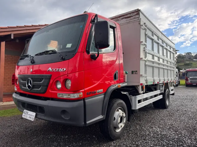 Accelo1016 caçamba 14m3