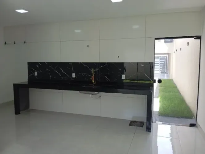 vendo casa nova, pé direito duplo, parque trindade-Aparecida de Goiânia