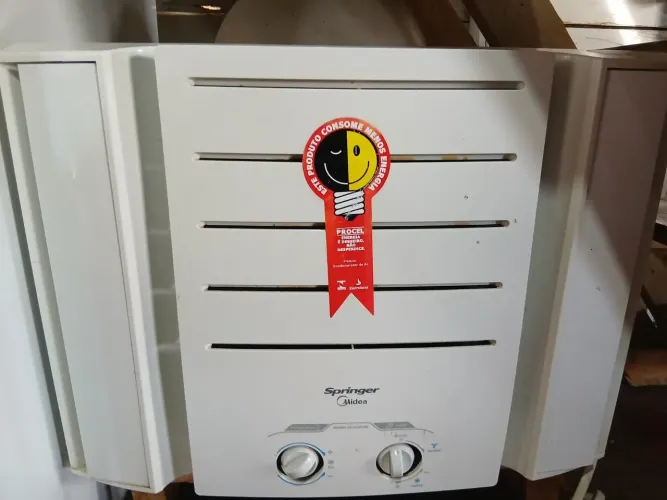 Vendo Um Ar Condicionado 