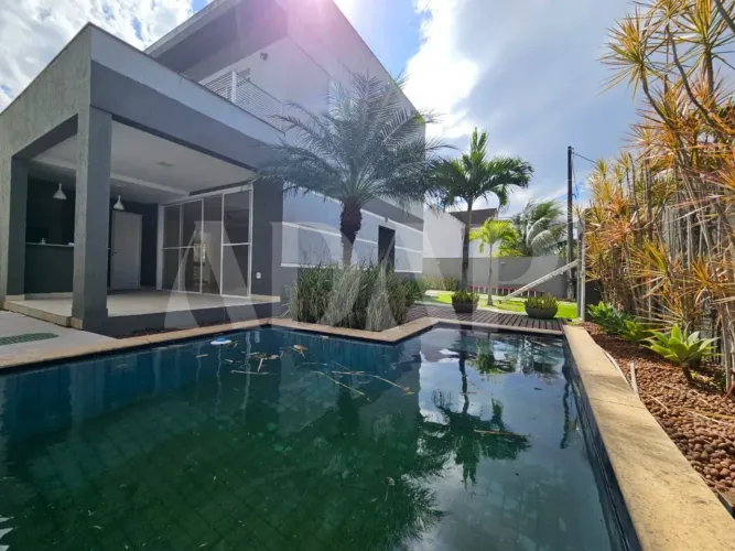 Casa para alugar em Vargem Pequena 360m2 - 4 Suítes