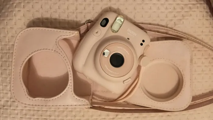 Câmera Instax mini rosa