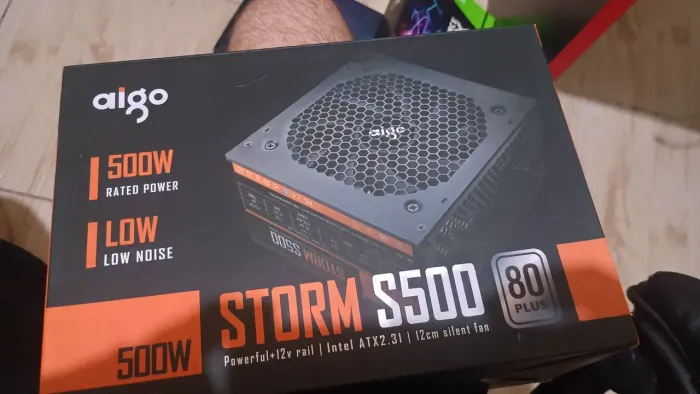 Fonte de alimentação aigo STORM S500 80plus