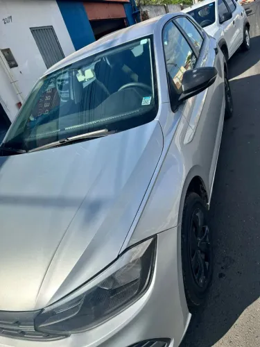Volkswagen Polo Track 1.0 Flex 12V 5P 2025