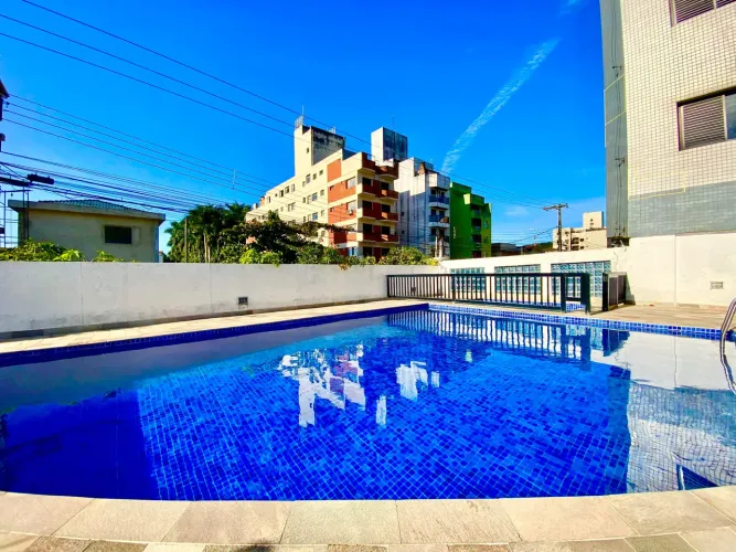 Apartamento para Locação Anual na Enseada no Guarujá / QVista Inteligência Imobiliária Gua