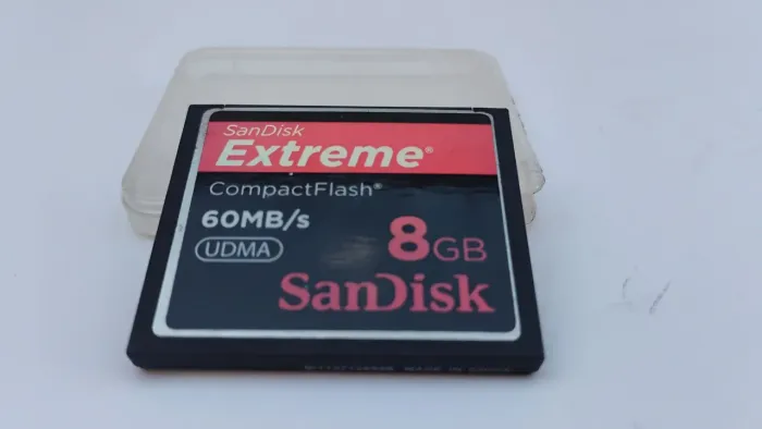 Cartão de memória compactflash