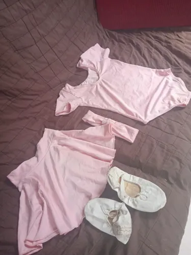 Conjunto para balé infantil. 