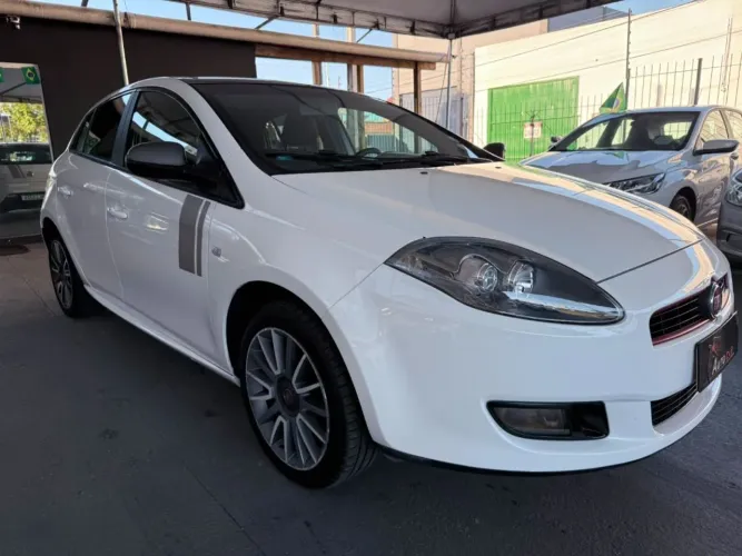 Fiat Bravo Sporting 1.8 Dualogic Flex 16V 5P 2014