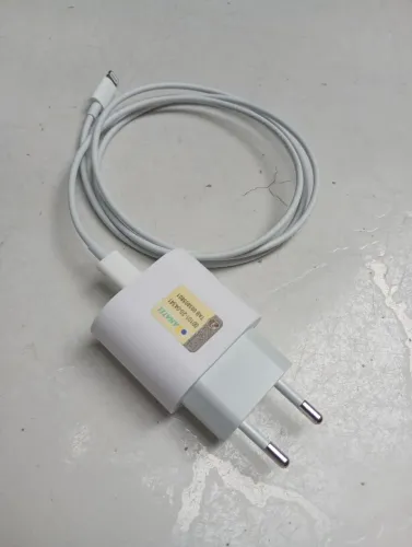 Carregador iPhone turbo 20w original 