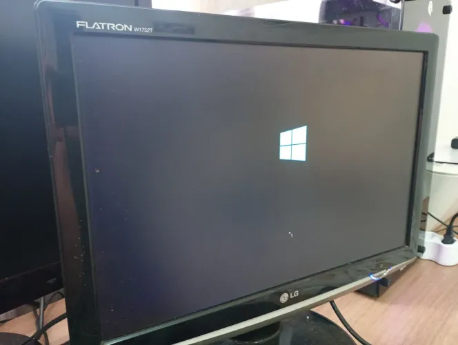 Monitor LG - funcionando perfeitamente 
