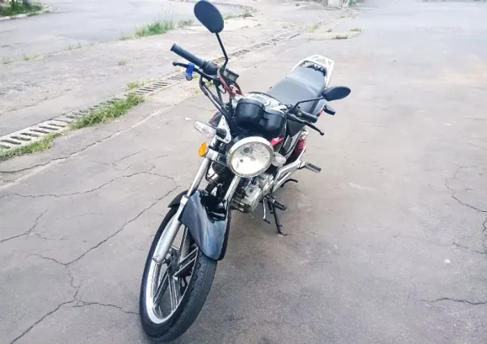 Suzuki GSR 150i 2016