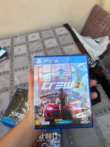 Vende_se PlayStation 4 + 9 jogos