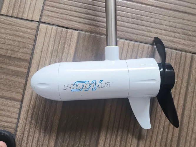 Motor elétrico Phantom 54 libras + bateria 70 amp tubo T e carregador