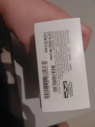 Celular A17 novo