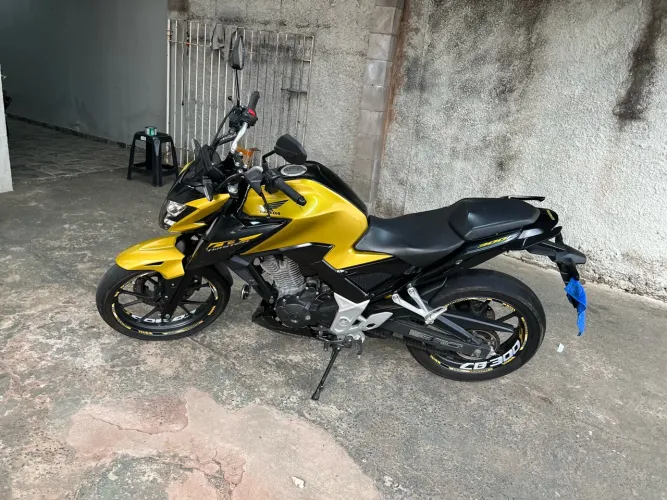 Honda CB 300f Twister Flex 2024