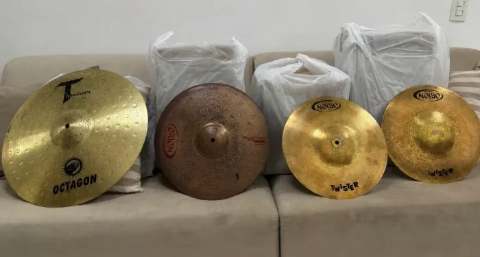 Kit de Pratos de bateria 14,14 e 20 polegadas