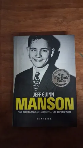 Livro - Manson - Darkside Books