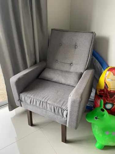 Poltrona de amamentação