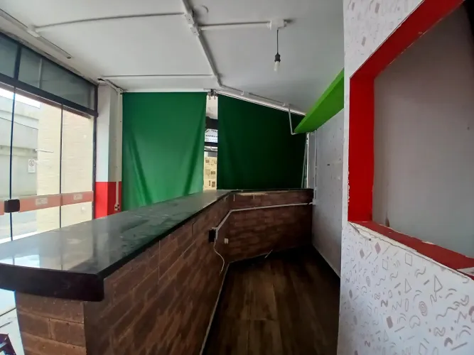 Loja para Locação no Centro do Guarujá