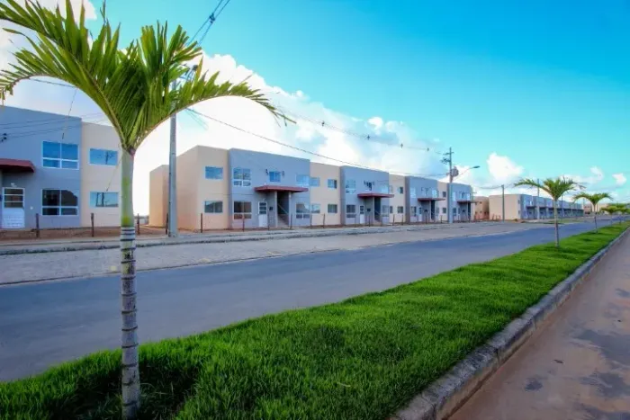 Apartamento em rua principal no Benedito Bentes- Caetés