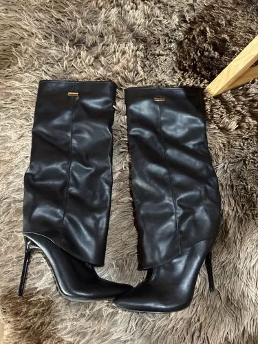 Bota cano alto SHEIN
