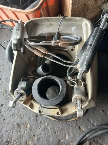 RABETA VOLVO PENTA DTS COM ESPELHO POWERTRIN