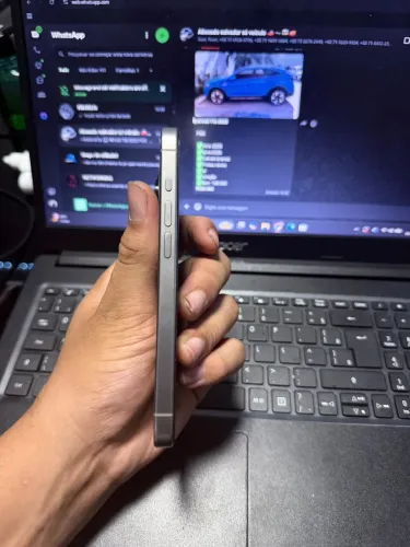 iPhone 15 pro 256gb