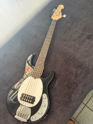 Baixo Tagima TBM5 musicman 