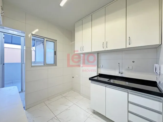 Apartamento para alugar em Maringá, no Jardim Tabaete, com 3 quartos, sendo 1 suíte, 84,53