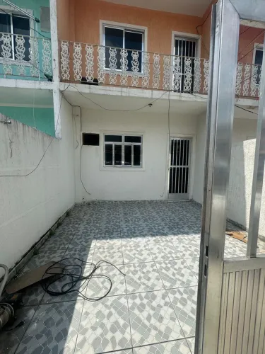 CASA NO BRITO 2 PRÓX CACHAMORRA