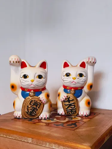 maneki neko gatinho da sorte cofrinho japonês cute anime decoração porcelana arte 