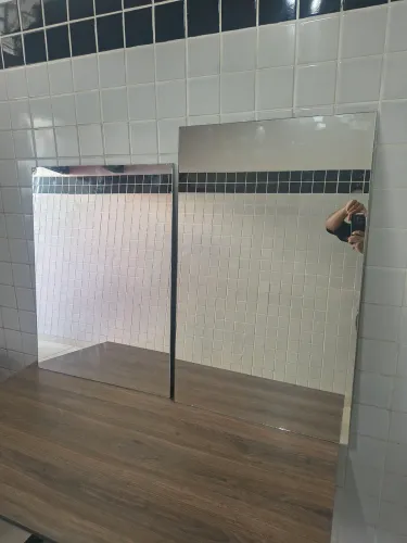 Vende-se 2 espelhos 