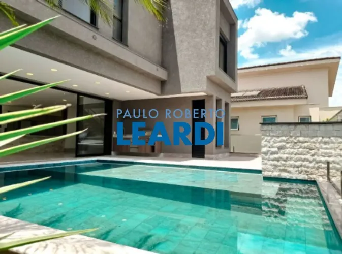 CASA EM CONDOMÍNIO - TAMBORÉ - SP