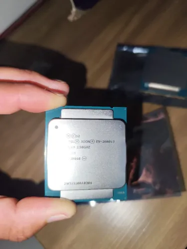 Processador xeon 2680 v3. Passo cartão