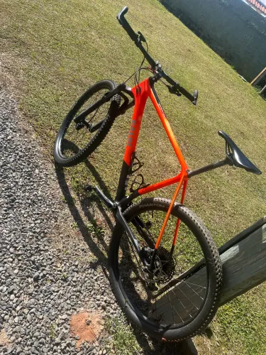 Bike Caloi Elite Carbon sport xl