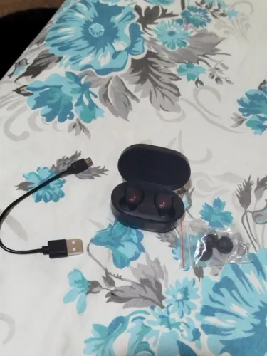 Fone de ouvido via Bluetooth