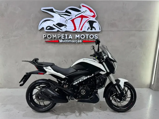Bajaj Dominar 400 2025