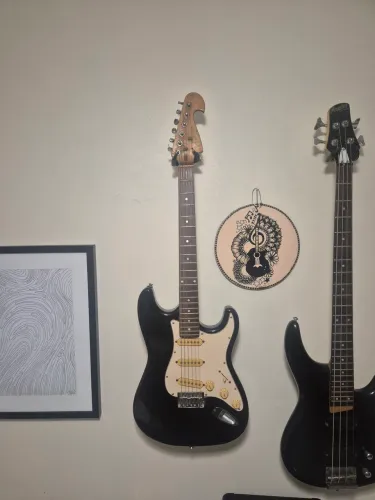 Guitarra Memphis Stratocaster