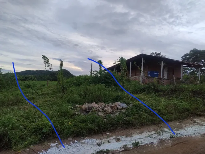 TERRENO A VENDA PÉ DE SERRA