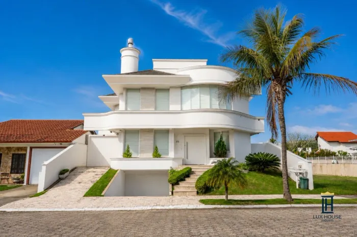 Casa 4 Suítes em Jurerê