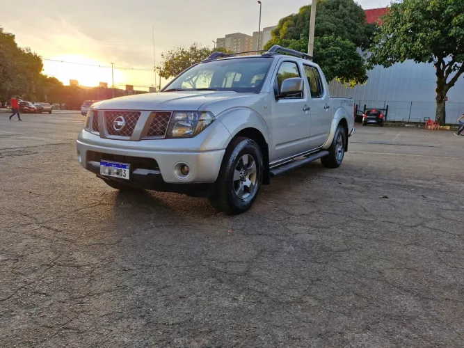 Nissan Frontier SE Attack CD 4X2 2.5 TB Diesel 2013