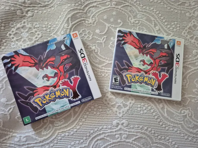 Pokemon Y com Luva Nintendo 3DS