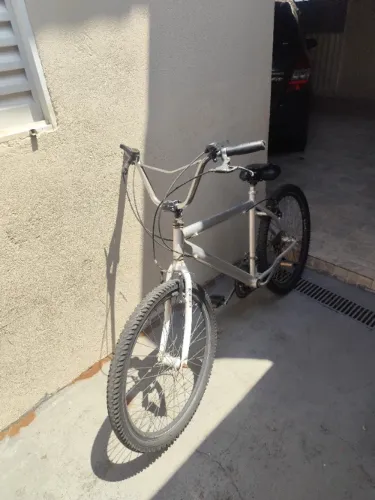 Bicicleta aro 26 usada