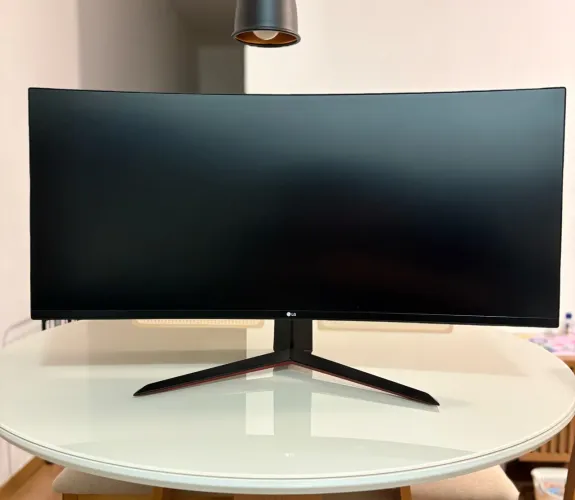 LG Ultragear Curvo 34 polegadas QHD 2k, 160hz Monitor Gamer
