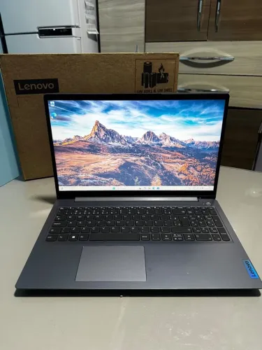 Lenovo IdeaPad - Core i5 11ª Geração, 8GB RAM, SSD 512GB