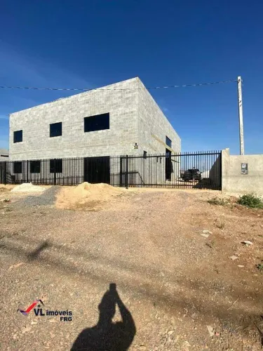 Galpão Industrial/Comercial á venda no bairro Santa Terezinha em Fazenda Rio Grande - PR